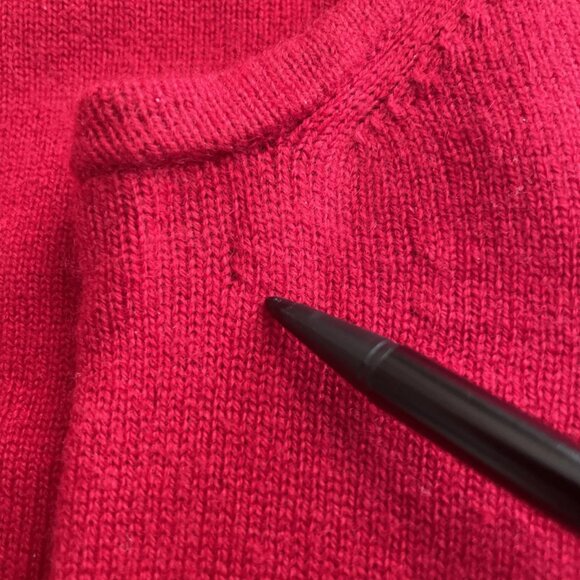 St John Red Cashmere Sweater Top Size S Sleeveless Ruffled Mock Neck Fall 2010 - Picture 8 of 10